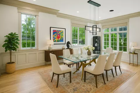 Dining - 1921 Beechnut Rd, Northbrook, IL 60062 photo 2 of 2
