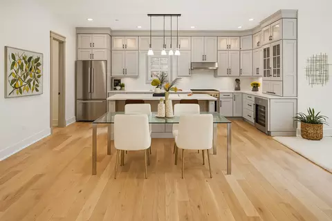 Kitchen - 1921 Beechnut Rd, Northbrook, IL 60062 photo 2 of 5