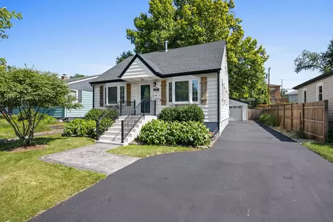 337 Sheldon Ave, Downers Grove, IL 60515