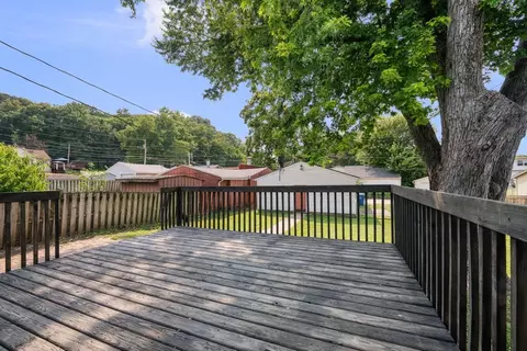 Exterior - 433 51st St, Moline, IL 61265 photo 2 of 7