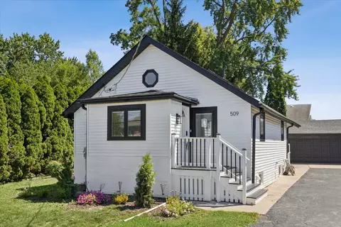 509 E Lincoln St, Arlington Heights, IL 60005