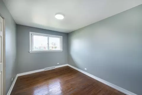 Bedroom - 1015 W Victoria Ave, Berkeley, IL 60163 photo 2 of 2