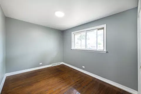 Other - 1015 W Victoria Ave, Berkeley, IL 60163 photo 1 of 5