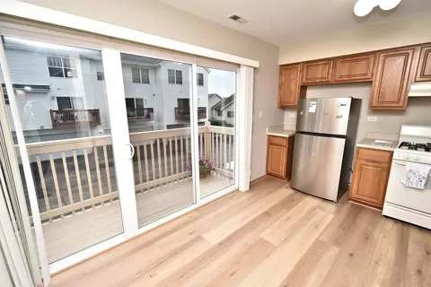 Kitchen - 1361 Fox Hound Trl, Beecher, IL 60401 photo 1 of 4