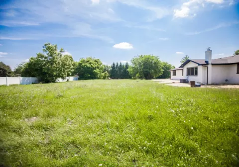 Exterior - 24448 Caton Farm Rd, Plainfield, IL 60586 photo 1 of 3
