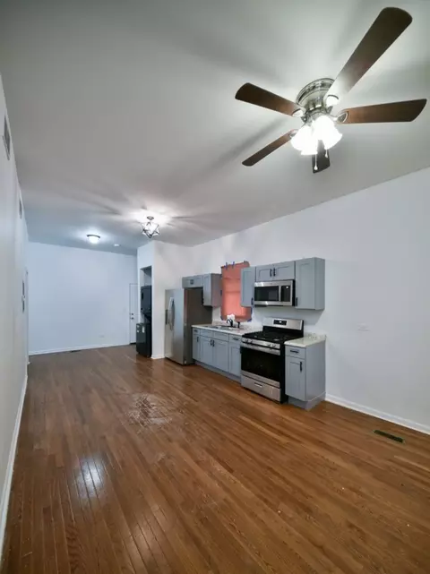 1513 E 93rd St, Chicago, IL 60619 photo 3