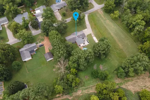 View/Area - 1101 E Pine St, Herrin, IL 62948 photo 5 of 7