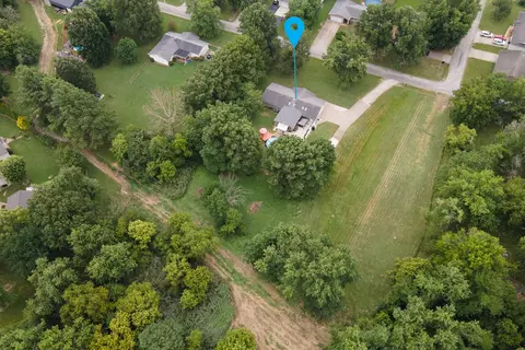 View/Area - 1101 E Pine St, Herrin, IL 62948 photo 6 of 7