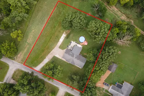 View/Area - 1101 E Pine St, Herrin, IL 62948 photo 4 of 7