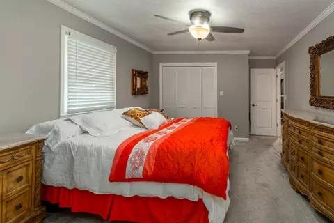 Bedroom - 1101 E Pine St, Herrin, IL 62948 photo 2 of 4