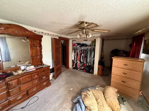 204 Douglas Ave, Dixon, IL 61021 photo 3