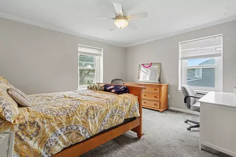 Bedroom - 1613 Jasper Dr, Wheaton, IL 60189 photo 2 of 3