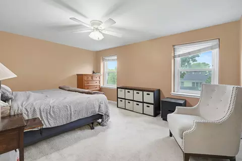Bedroom - 1613 Jasper Dr, Wheaton, IL 60189 photo 1 of 3