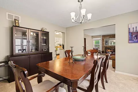 Dining - 1613 Jasper Dr, Wheaton, IL 60189 photo 1 of 1