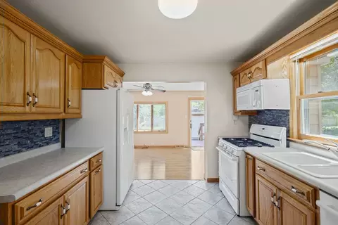 Kitchen - Undisclosed, Oak Forest, IL 60452 photo 3 of 3