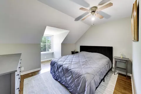 Bedroom - 1425 Willow Ave, Des Plaines, IL 60016 photo 1 of 5