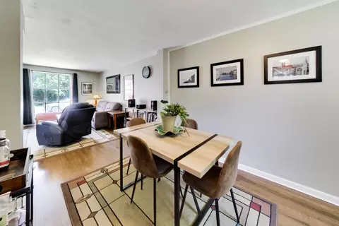 Dining - 1425 Willow Ave, Des Plaines, IL 60016 photo 3 of 3