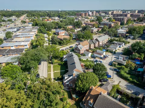 View/Area - 1425 Willow Ave, Des Plaines, IL 60016 photo 7 of 7