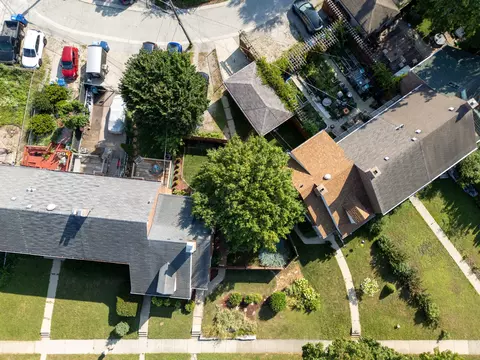View/Area - 1425 Willow Ave, Des Plaines, IL 60016 photo 3 of 7