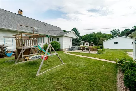 Exterior - 111 E 7th St, Gridley, IL 61744 photo 6 of 12