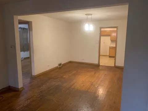 Living - 15124 Evers St, Dolton, IL 60419 photo 3 of 5