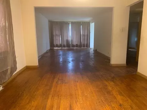 Living - 15124 Evers St, Dolton, IL 60419 photo 2 of 5