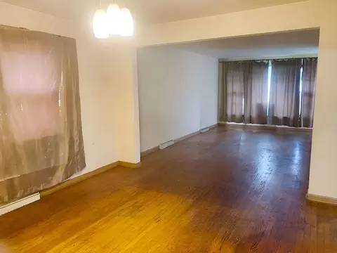 Living - 15124 Evers St, Dolton, IL 60419 photo 2 of 5