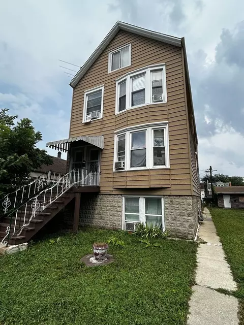 4555 S Francisco Ave, Chicago, IL 60632