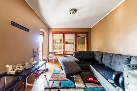 Living - 1312 W 73rd Pl, Chicago, IL 60636 photo 1 of 2