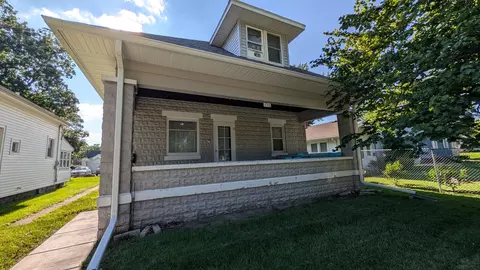 Exterior - 258 7th St, Silvis, IL 61282 photo 2 of 7