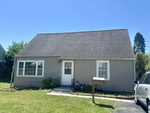 371 Whitehall Ave, Northlake, IL 60164