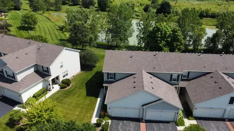 601 W Kristina Ln, Round Lake, IL 60073