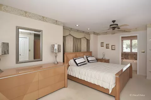 Bedroom - 604 Bally Rd, Mchenry, IL 60050 photo 1 of 3