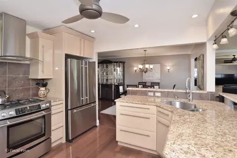 Kitchen - 604 Bally Rd, Mchenry, IL 60050 photo 2 of 2