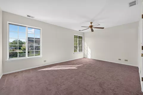 Bedroom - 358 Ashford Cir #2, Bartlett, IL 60103 photo 1 of 4