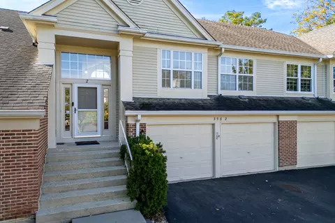 Exterior - 358 Ashford Cir #2, Bartlett, IL 60103 photo 6 of 7