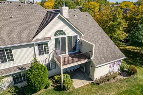 Exterior - 358 Ashford Cir #2, Bartlett, IL 60103 photo 5 of 7