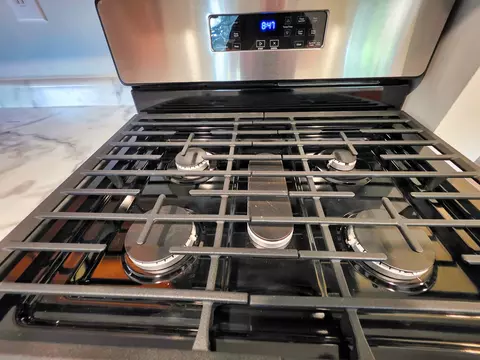 Kitchen - 502 Vincennes Ave, Flora, IL 62839 photo 6 of 16