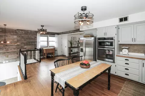 Kitchen - 717 Monterrey Ter, Mchenry, IL 60051 photo 1 of 4