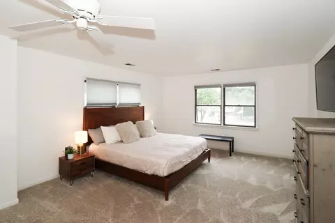 Bedroom - 717 Monterrey Ter, Mchenry, IL 60051 photo 4 of 5