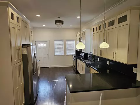 Kitchen - 4420 S Berkeley Ave, Chicago, IL 60653 photo 1 of 6