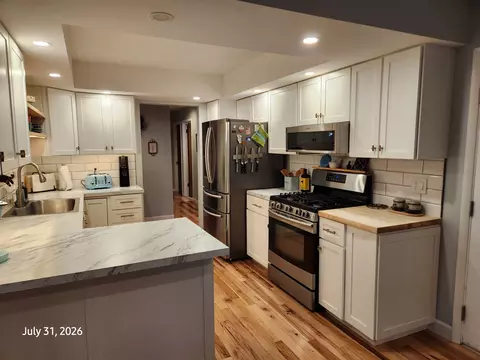 Kitchen - 2315 Osage Dr, Champaign, IL 61821 photo 4 of 4