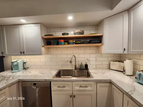 Kitchen - 2315 Osage Dr, Champaign, IL 61821 photo 2 of 4