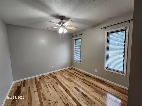 Bedroom - 2315 Osage Dr, Champaign, IL 61821 photo 5 of 6
