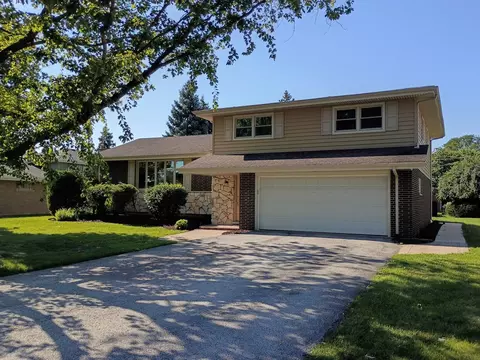 6111 W 128th St, Palos Heights, IL 60463