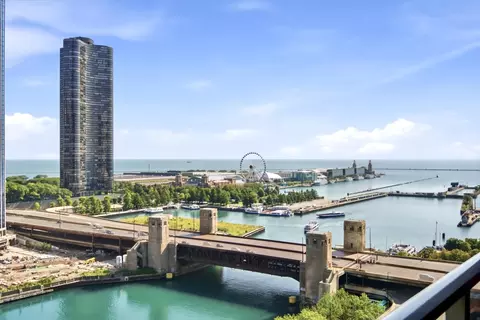 View/Area - 420 E Waterside Dr #1410, Chicago, IL 60601 photo 2 of 9
