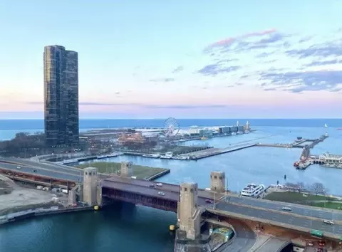 View/Area - 420 E Waterside Dr #1410, Chicago, IL 60601 photo 5 of 9