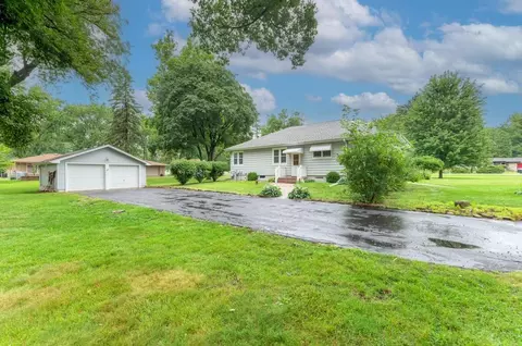 Exterior - 2425 Commonwealth Ave, Joliet, IL 60435 photo 8 of 11