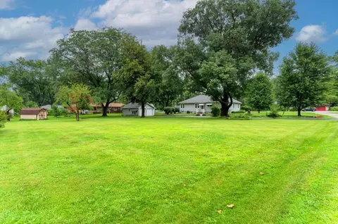 Exterior - 2425 Commonwealth Ave, Joliet, IL 60435 photo 10 of 11