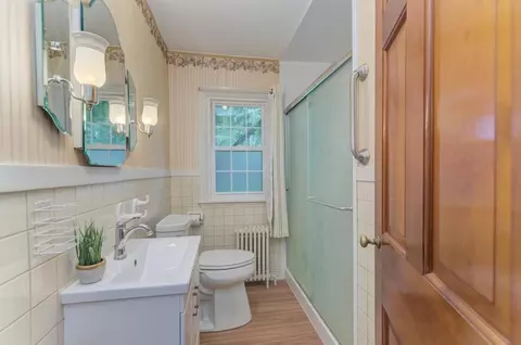 Bath - 2425 Commonwealth Ave, Joliet, IL 60435 photo 1 of 1